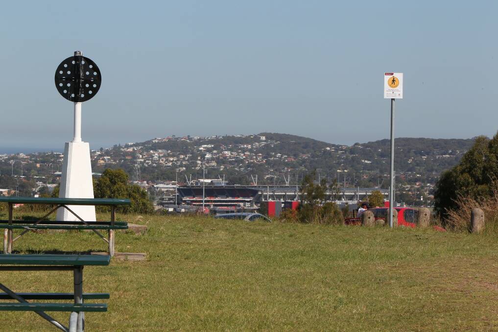 VIEW TO A THRILL: Waratah’s Braye Park is a popular meeting place for men wanting to engage in casual sex. 

