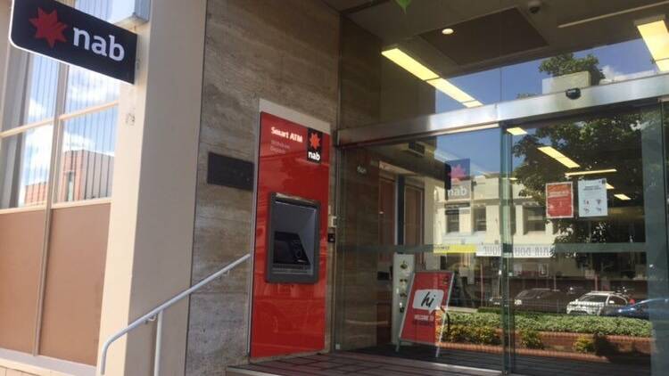 LOCKED UP: Bathurst's NAB branch this afternoon.
