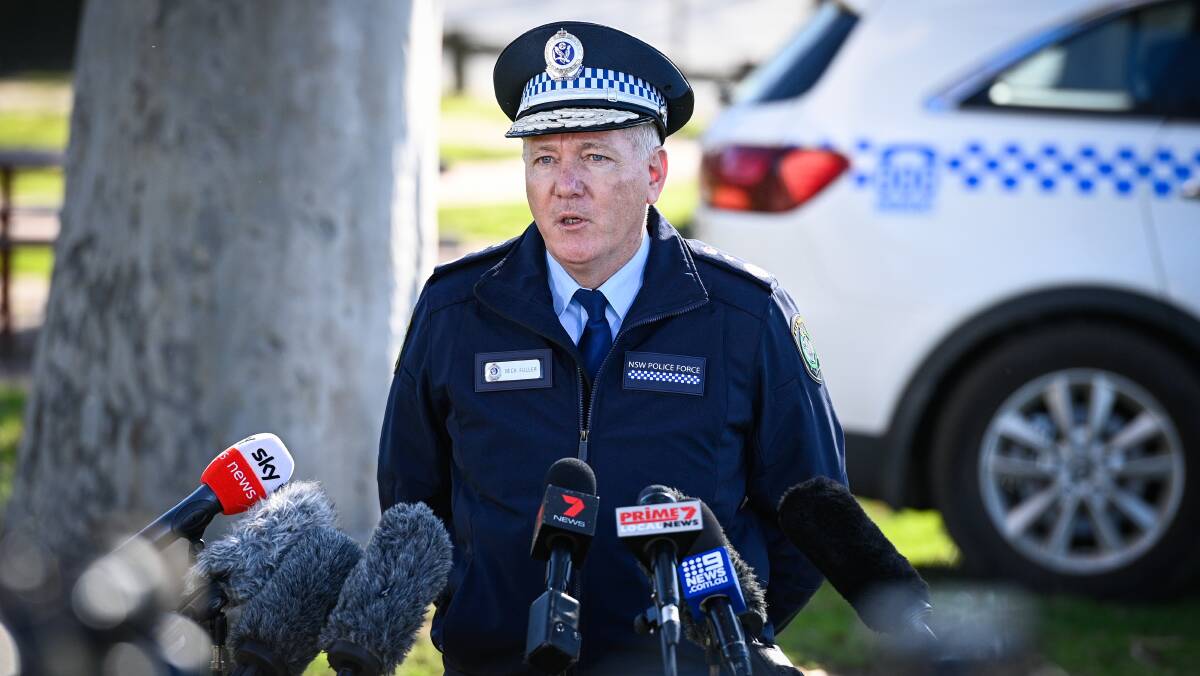 No quick turnaround: NSW police commissioner Mick Fuller says border residents should expect at least six weeks of checks upon heading out of Victoria. Picture: MARK JESSER
