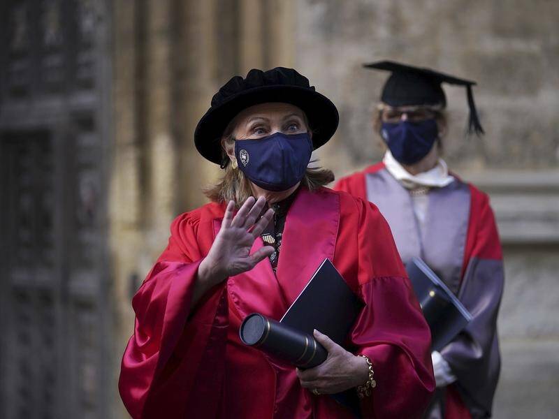 Hillary Clinton has received an honorary degree from Oxford University at the Encaenia ceremony.