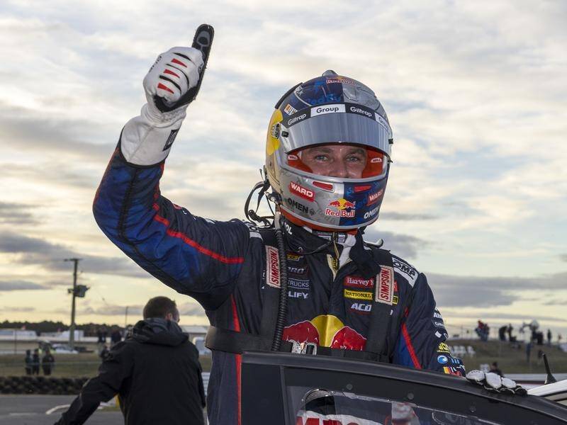 Championship leader Shane van Gisbergen has dominated Supercars racing at Darwin's Hidden Valley.