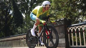 Australian cyclist Luke Plapp on his way to sixth in the Commonwealth Games road race. (AP PHOTO)