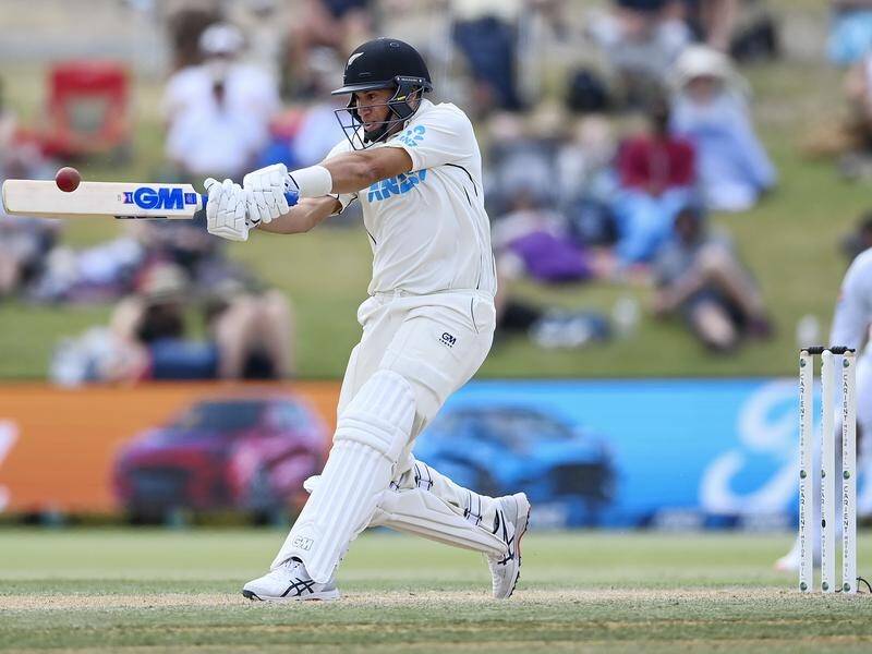 New Zealand's Ross Taylor will undergo scans for a calf-muscle injury ahead of their England Tour.