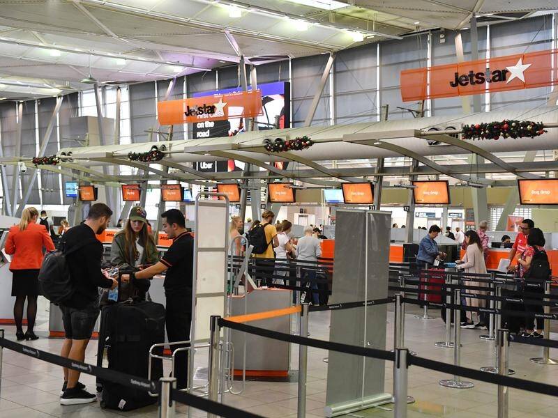 Airline Jetstar is willing to come to the table with striking pilots but not at any cost.