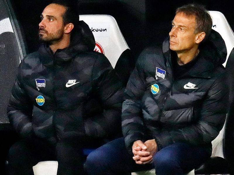 Juergen Klinsmann (r) has been replaced by Alexander Nouri (l) at Hertha after his resignation.